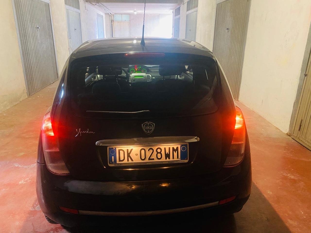 Lancia Ypsilon 1.2 Argento