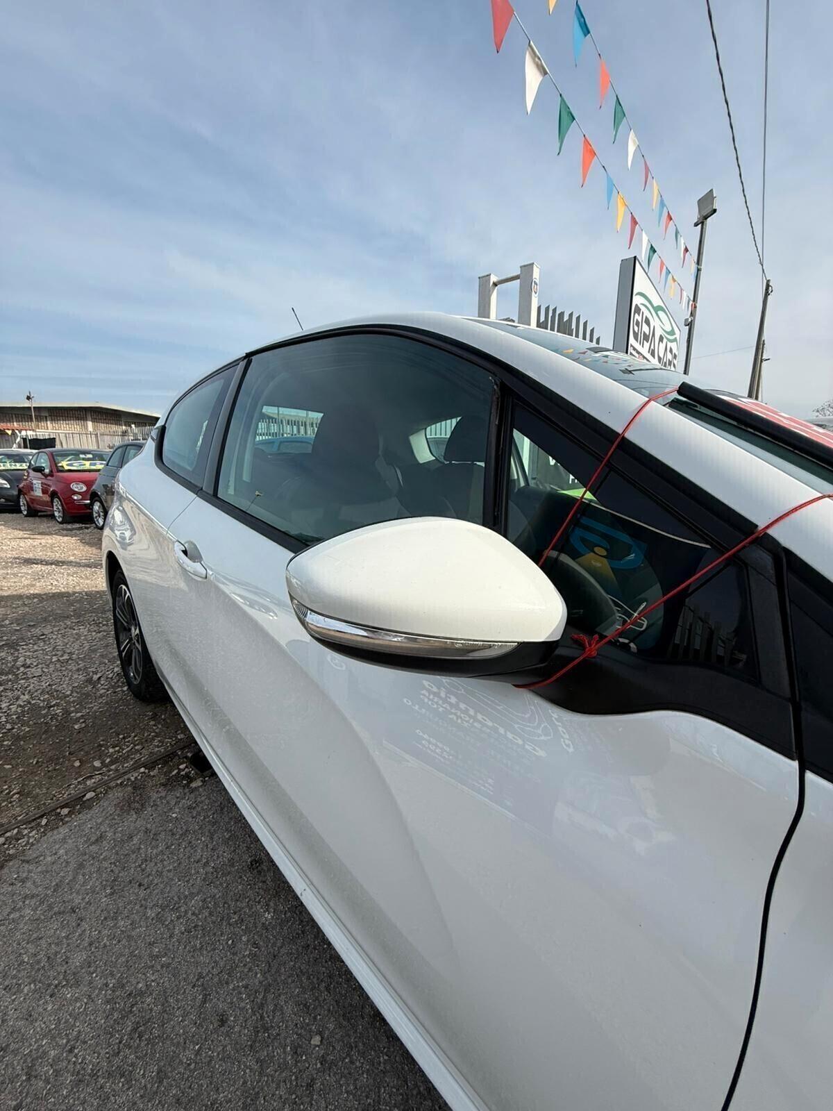 Peugeot 208 PureTech 82 3 porte Allure