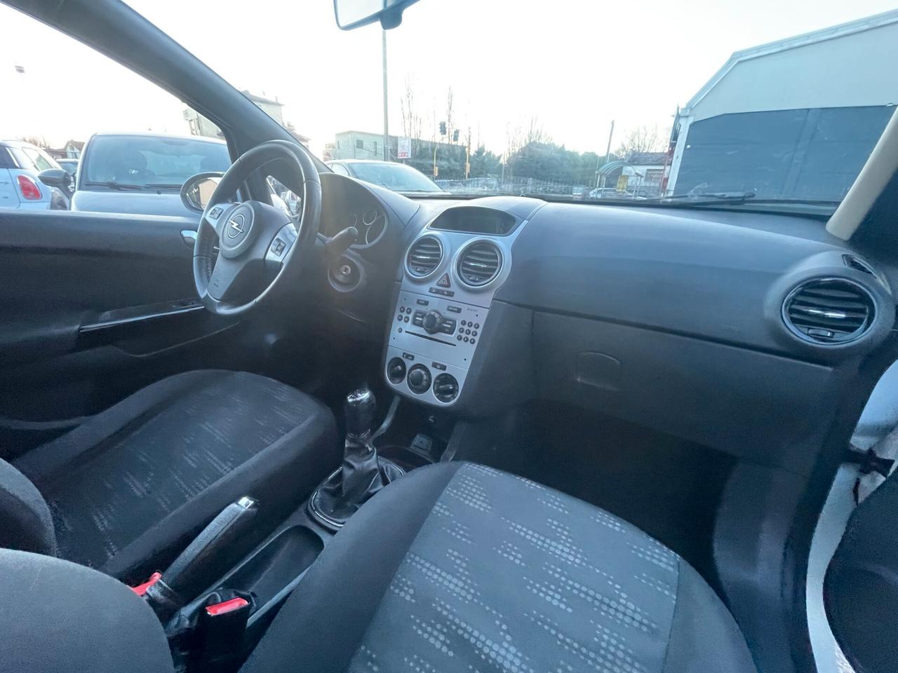 Opel Corsa 1.2 85CV 5 porte GPL X NEOPATENTATI