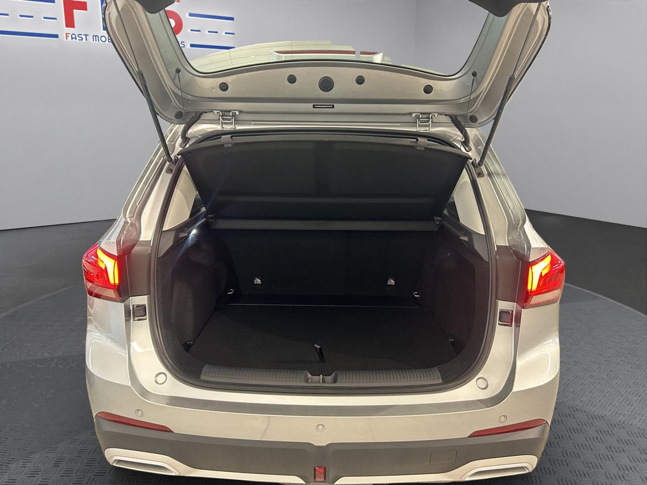 Mg ZS 1.5 Standard