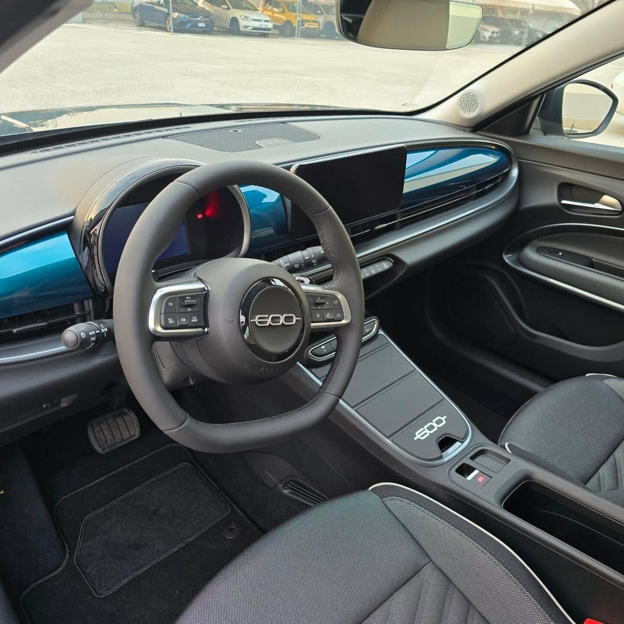 Fiat 600 Hybrid 110 CV DCT MHEV Icon