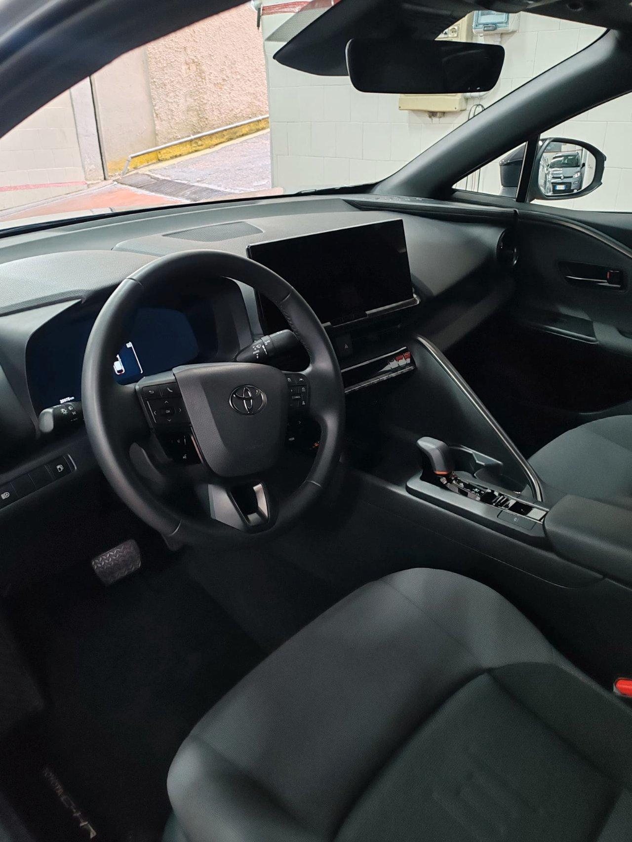 Toyota C-HR 1.8 hev Trend fwd e-cvt