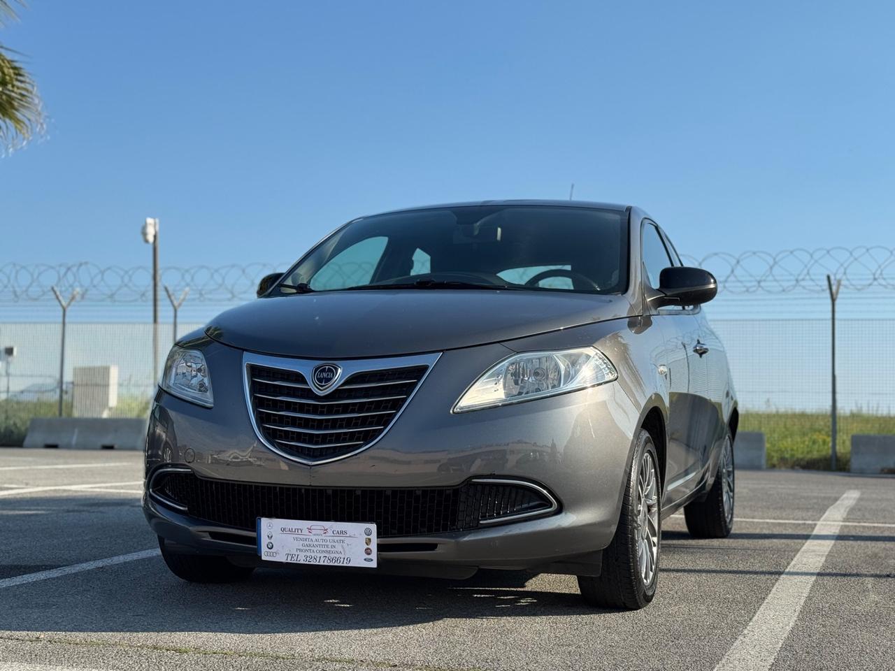 LANCIA YPSILON 1.2 BENZINA NEO PATENTATI 2013 12 MESI DI GARANZIA