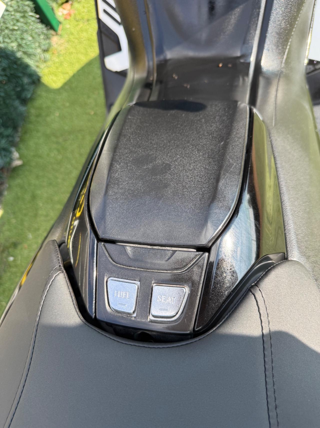 Yamaha TMAX 530 2017 DX UNIPROPRIETARIO