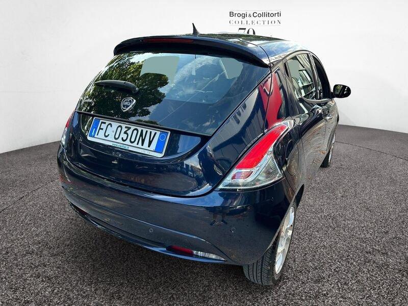 Lancia Ypsilon 5 Porte 1.2 8v 69cv Gold