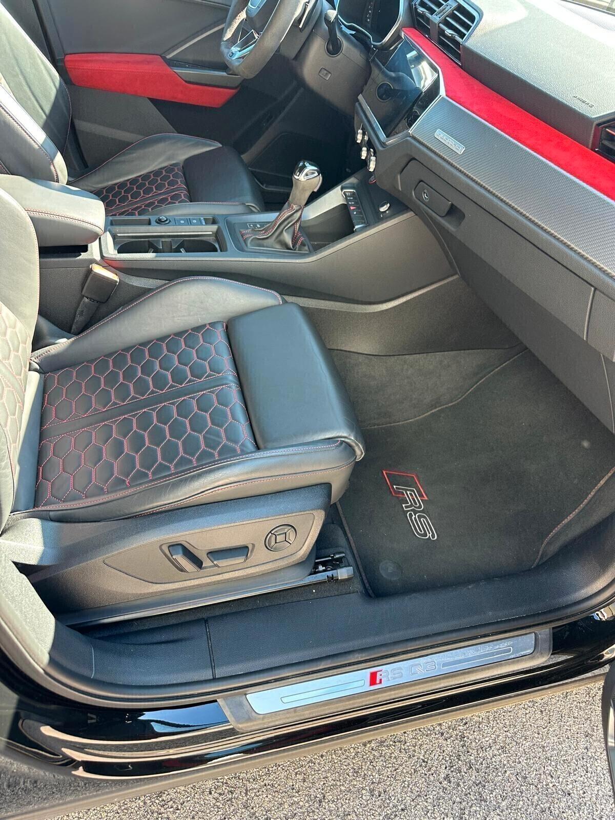 Audi Q3 RS QUATTRO VETTURA CON IVA ESPOSTA