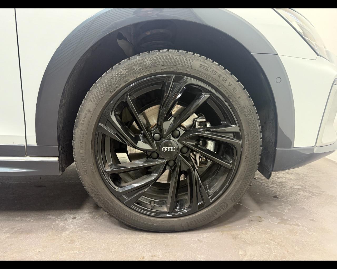 AUDI A3 ALLSTREET 35 2.0 TDI S-TRONIC IDENTITY CONTRAST