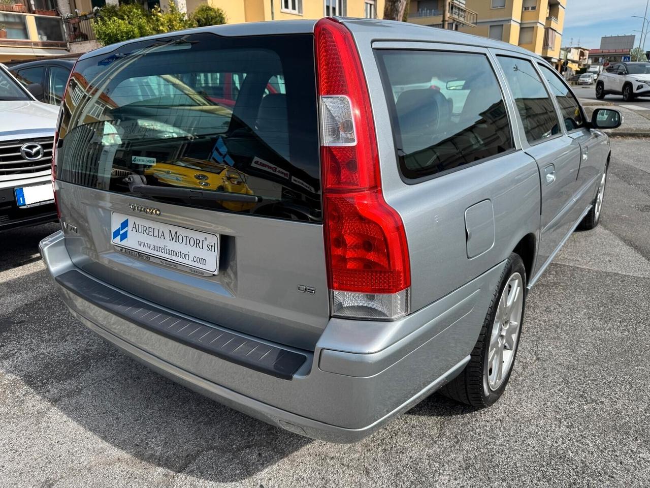 Volvo V70/XC70 V70 2.4 D5 20V (185CV) cat FULL OPT. UNIPROP. SEMPRE TAGLIANDI PERFETTA!!!
