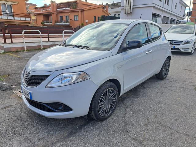 LANCIA Ypsilon 1.0 Hybrid 70CV GOLD - UNIPRO TAGLIANDATA