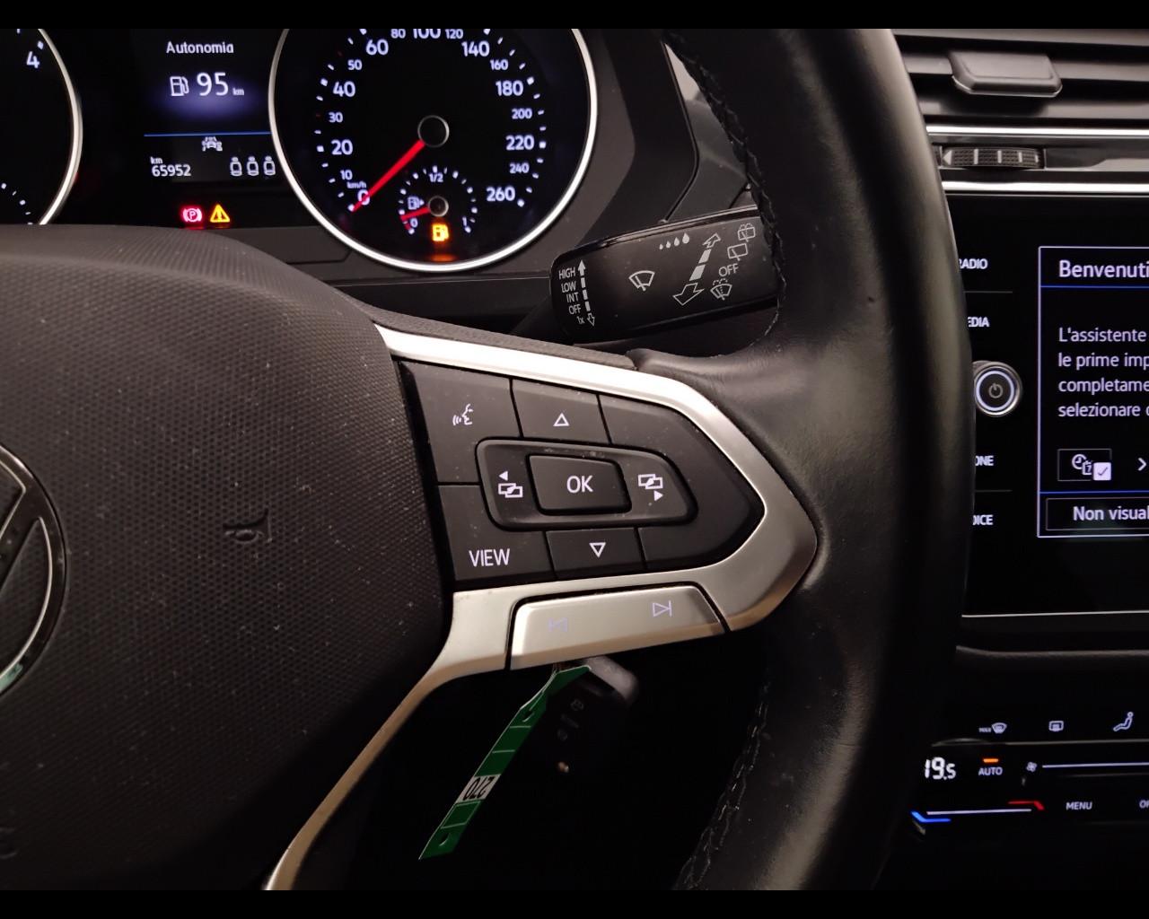 VOLKSWAGEN Tiguan II 2021 - Tiguan 2.0 tdi Life 122cv