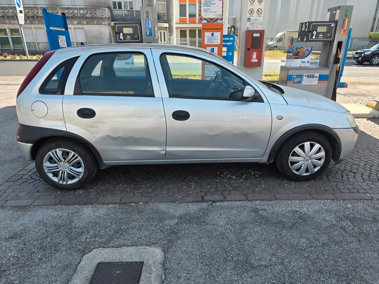 Opel Corsa 1.0i 12V cat 5 porte con 130.000km