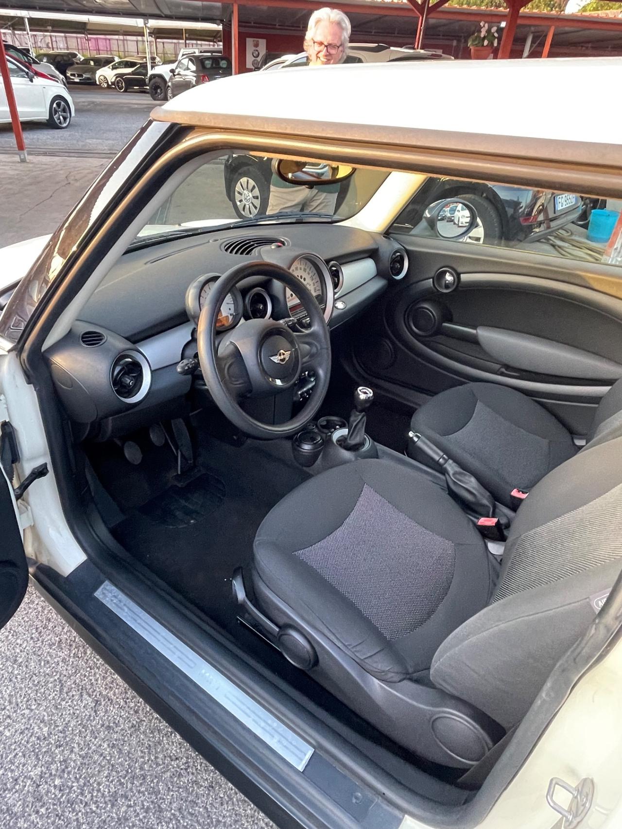 Mini 1.6 16V One (55kW)-unipro-rate-garanzia