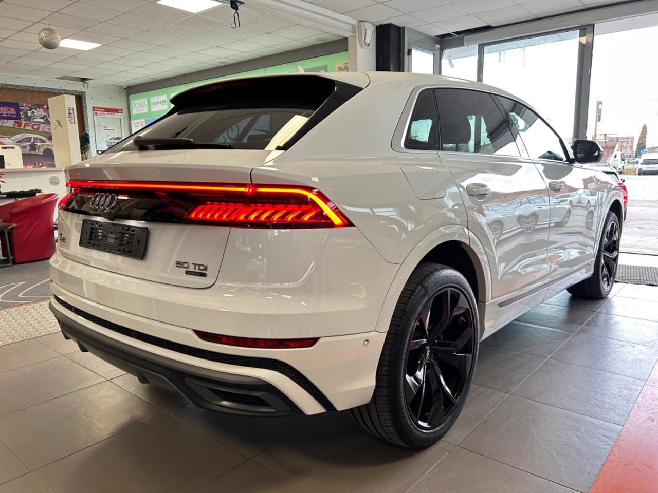 Audi Q8 50 TDI 286 CV quattro tiptronic Sport