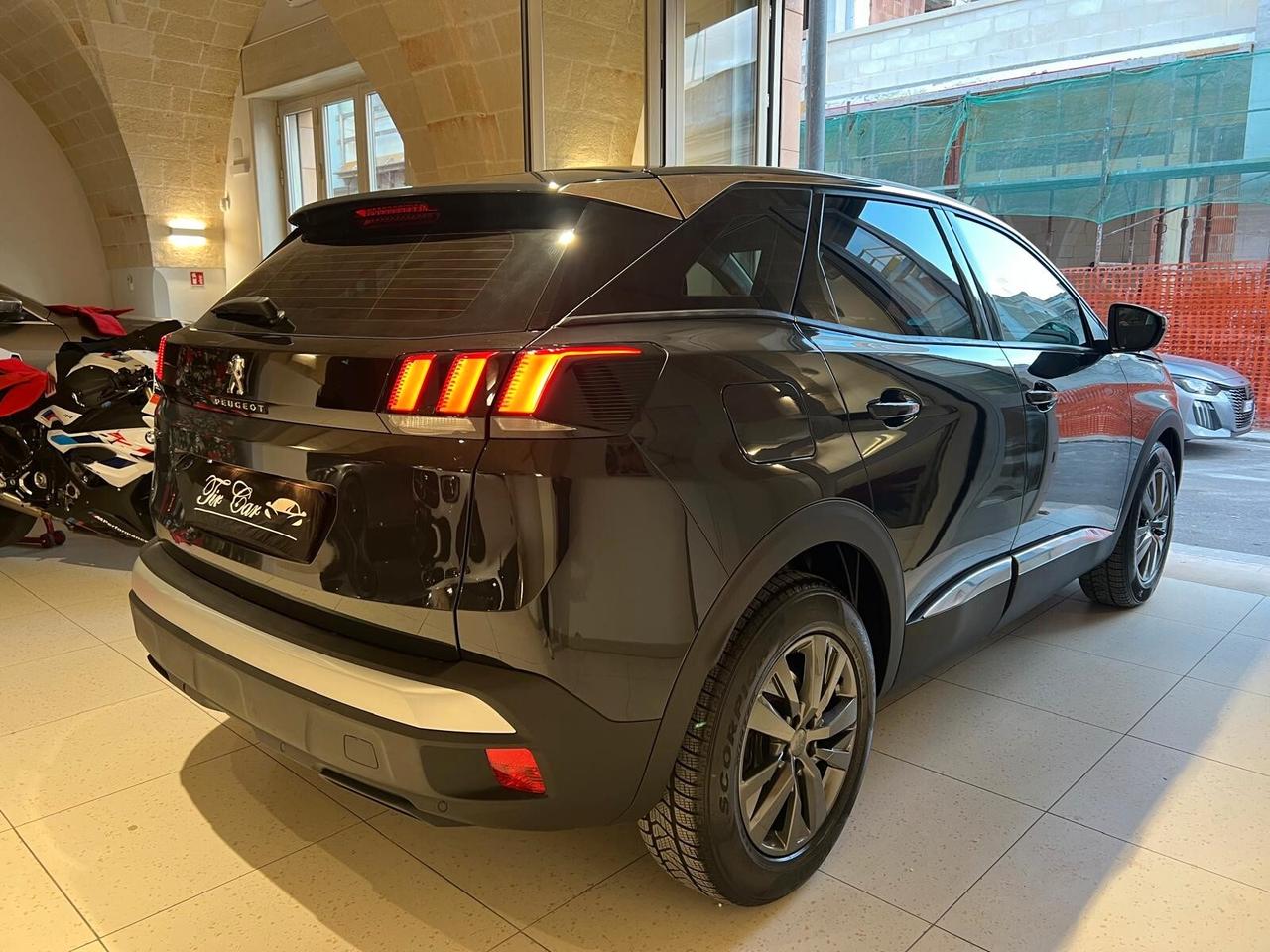 PEUGEOT 3008 1.5 EAT8 130CV ALLURE OK NEOPATENTATI NAVI CRUISE ANNO 2019