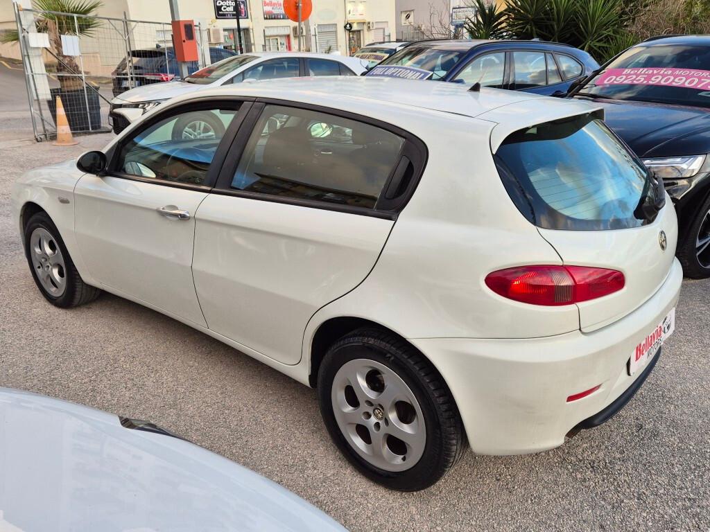 Alfa Romeo 147 1.9 JTDM 120cv 5 porte Progression