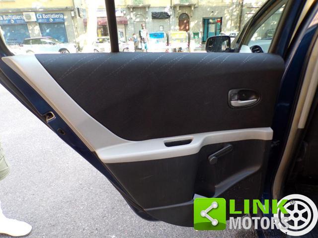 TOYOTA Yaris 1.4 D-4D 5 porte Solo PER NEOPATENTATI!