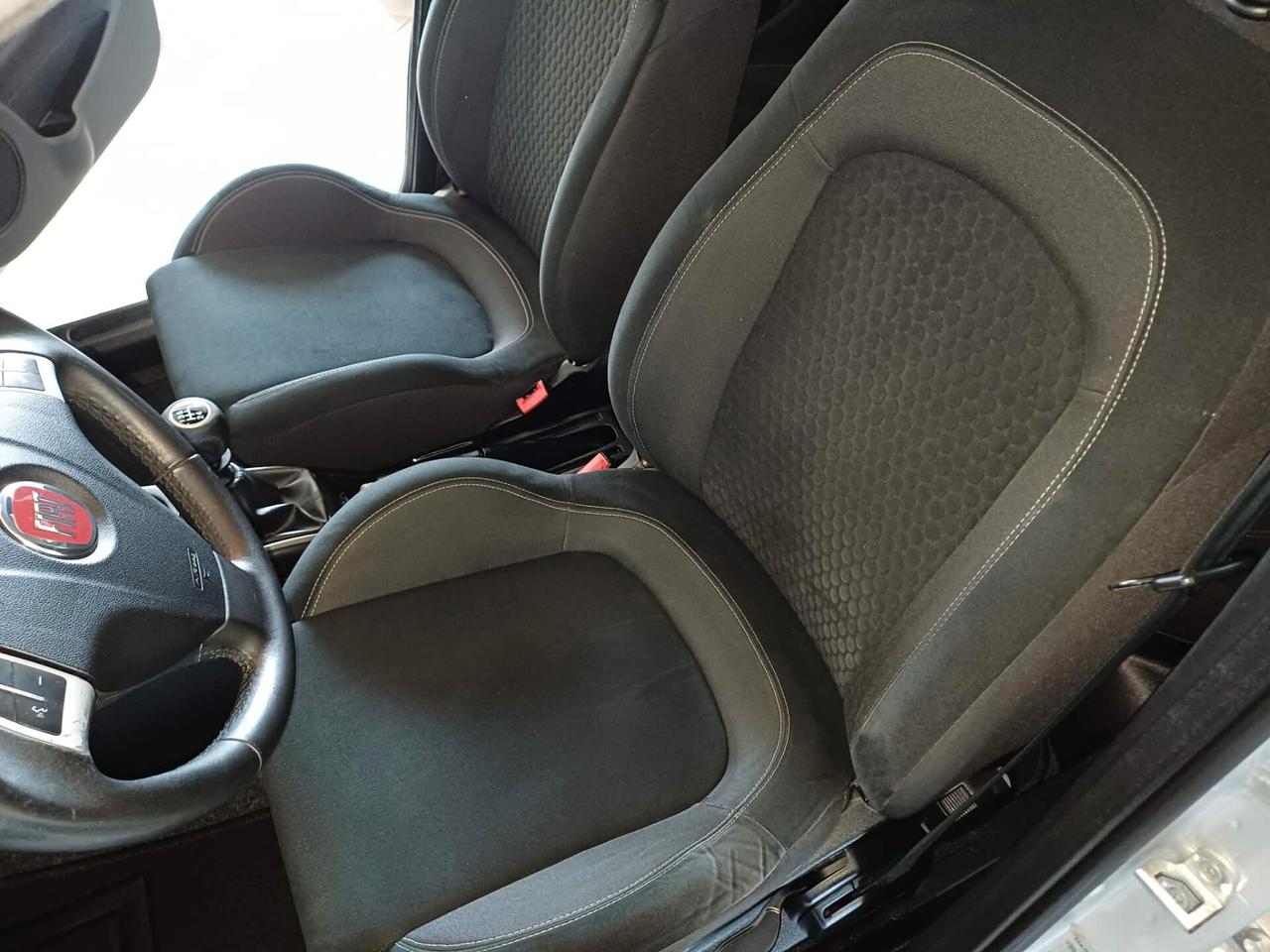 Fiat Punto 1.2 8V 5 porte Lounge GPL