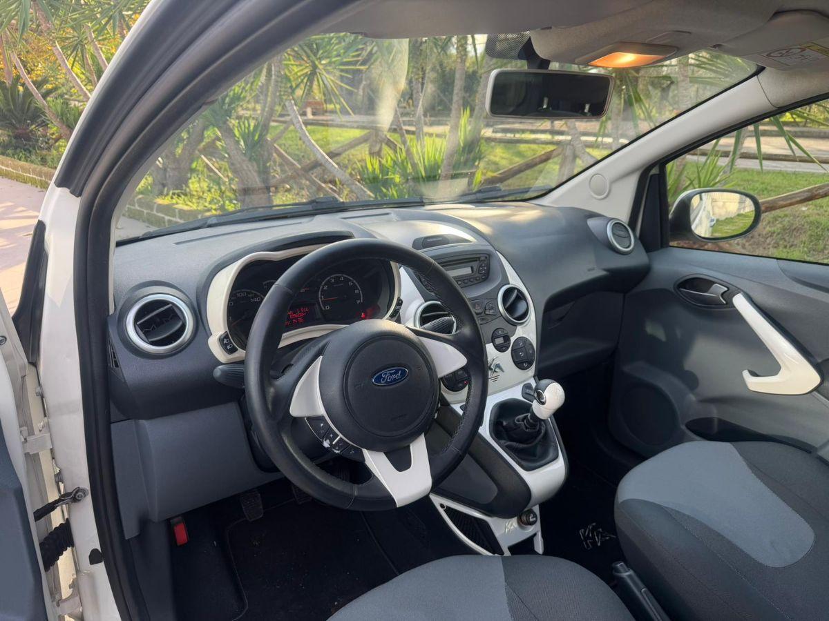 FORD - Ka - 1.2 8V 69CV Titanium