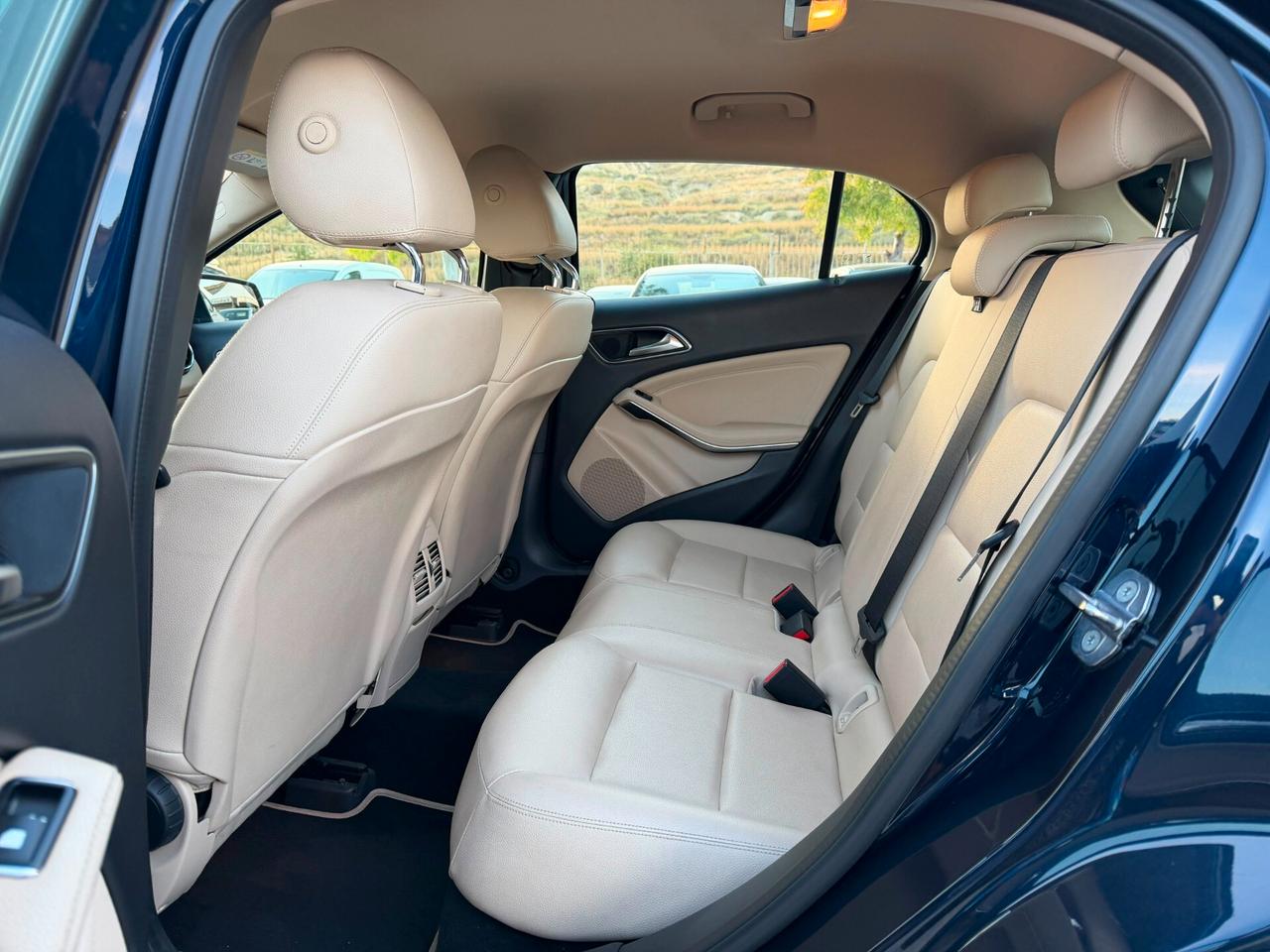 Mercedes-benz GLA 200 d Automatic Sport