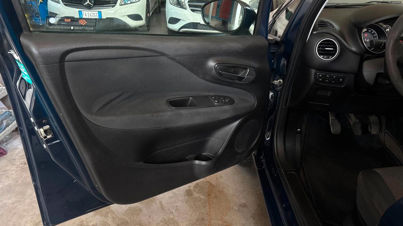 Fiat Punto 1.2 8V 5 porte Lounge