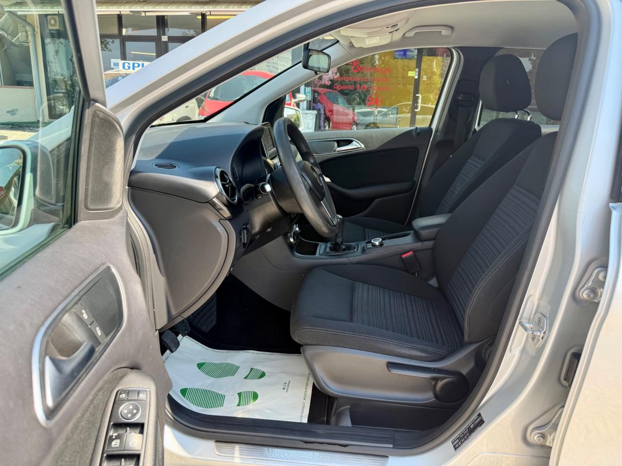 Mercedes-benz B 180 CDI Premium Ok NEOPATENTATI