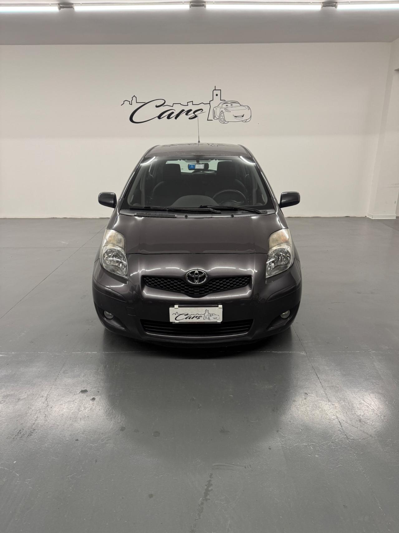 Toyota Yaris 1.4 D-4D DPF 5 porte Now