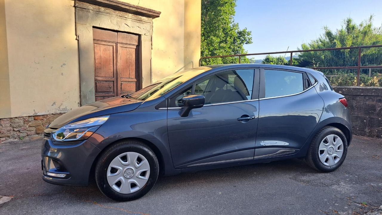 Renault Clio dCi 8V 75CV Start&Stop 5 porte Energy Duel2