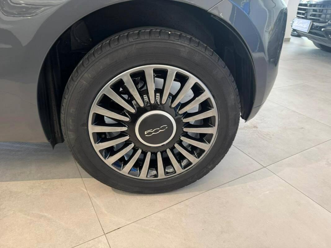 Fiat 500 C 1.0 hybrid Cult 70cv