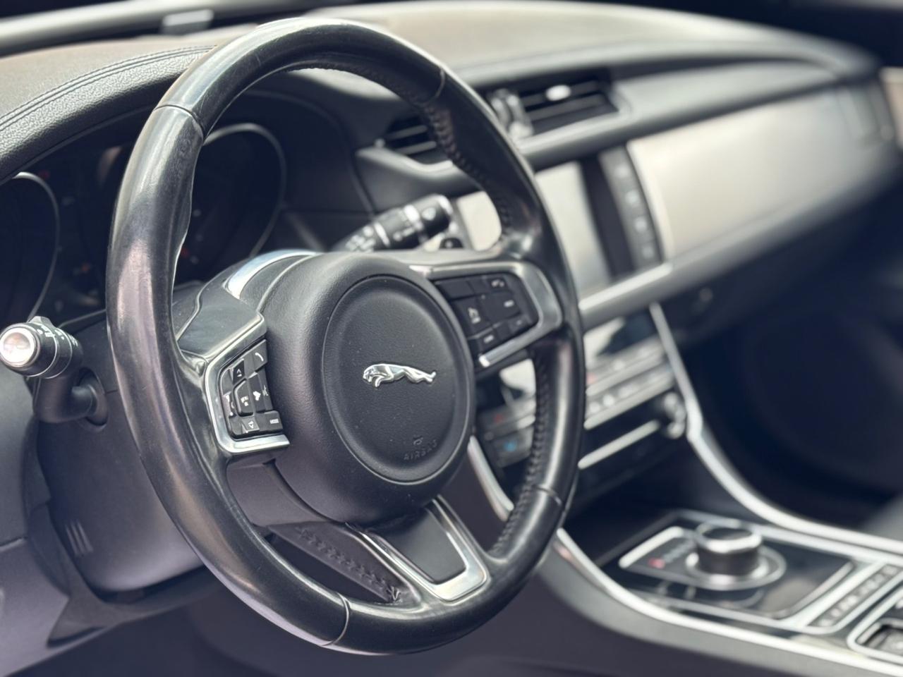 JAGUAR XF 20D 180 CV AWD R-SPORT FULL IVA