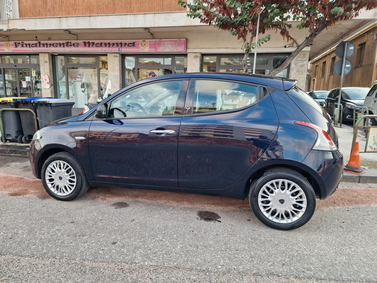 Lancia Ypsilon 1.3 MJT 16V 95 CV 5 porte S&S Gold