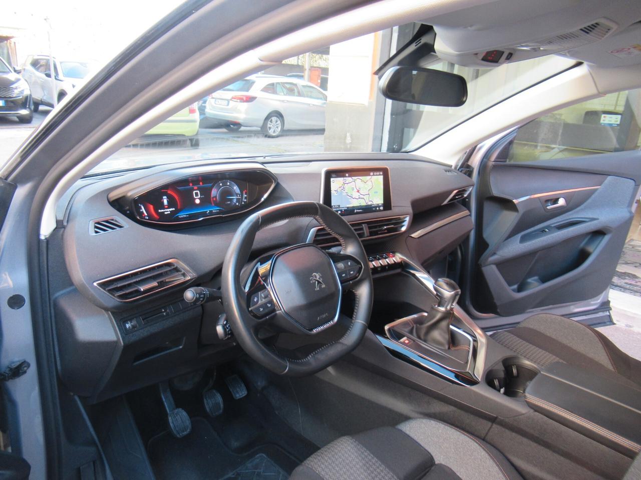 Peugeot 5008 BlueHDi 130 S&S Business