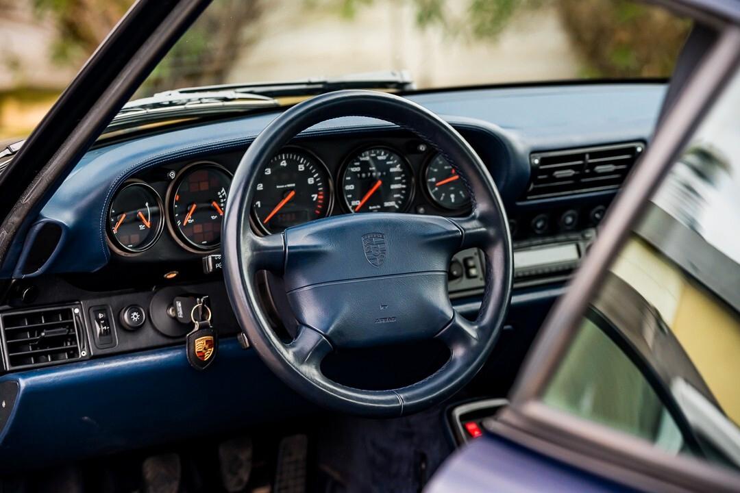 Porsche 993 Carrera 4S