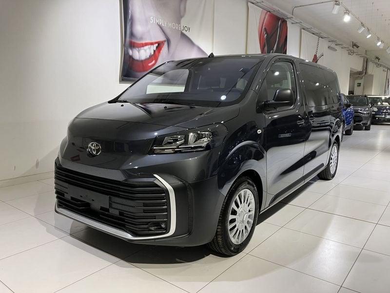 Toyota Proace Verso 2.0D 144 CV L1 Medium D Lounge 8 posti