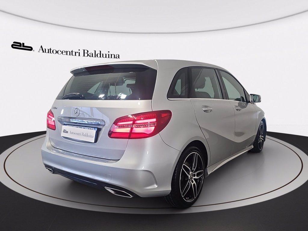 MERCEDES B 180 d executive next auto del 2017