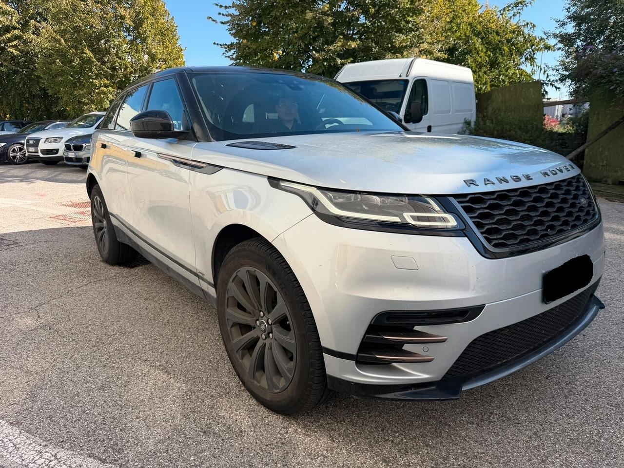 Land Rover Range Velar 2.0D I4 240 CV R-Dynamic