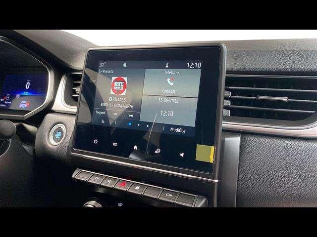 Renault Captur 1.6 E-TECH Hybrid Intens Auto 145cv