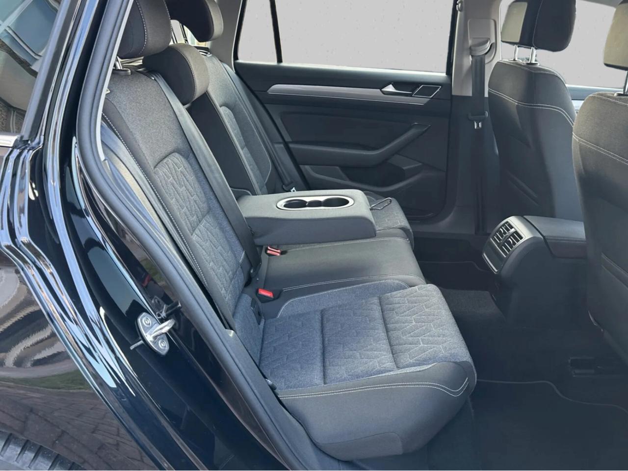 Vw Passat Variant 2.0TDI 150CV DSG Euro6d, CarPlay