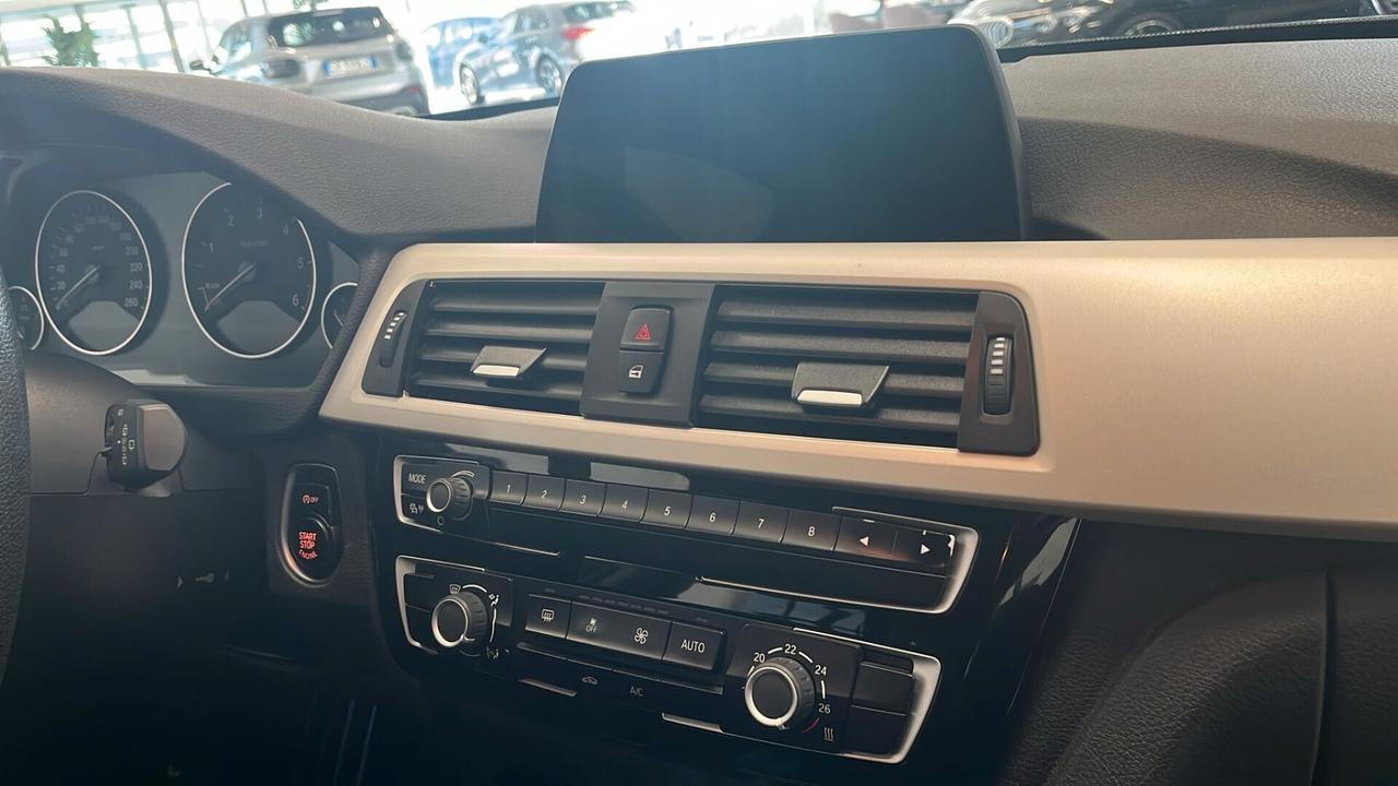 Bmw 318 d Touring Business Advantage aut.