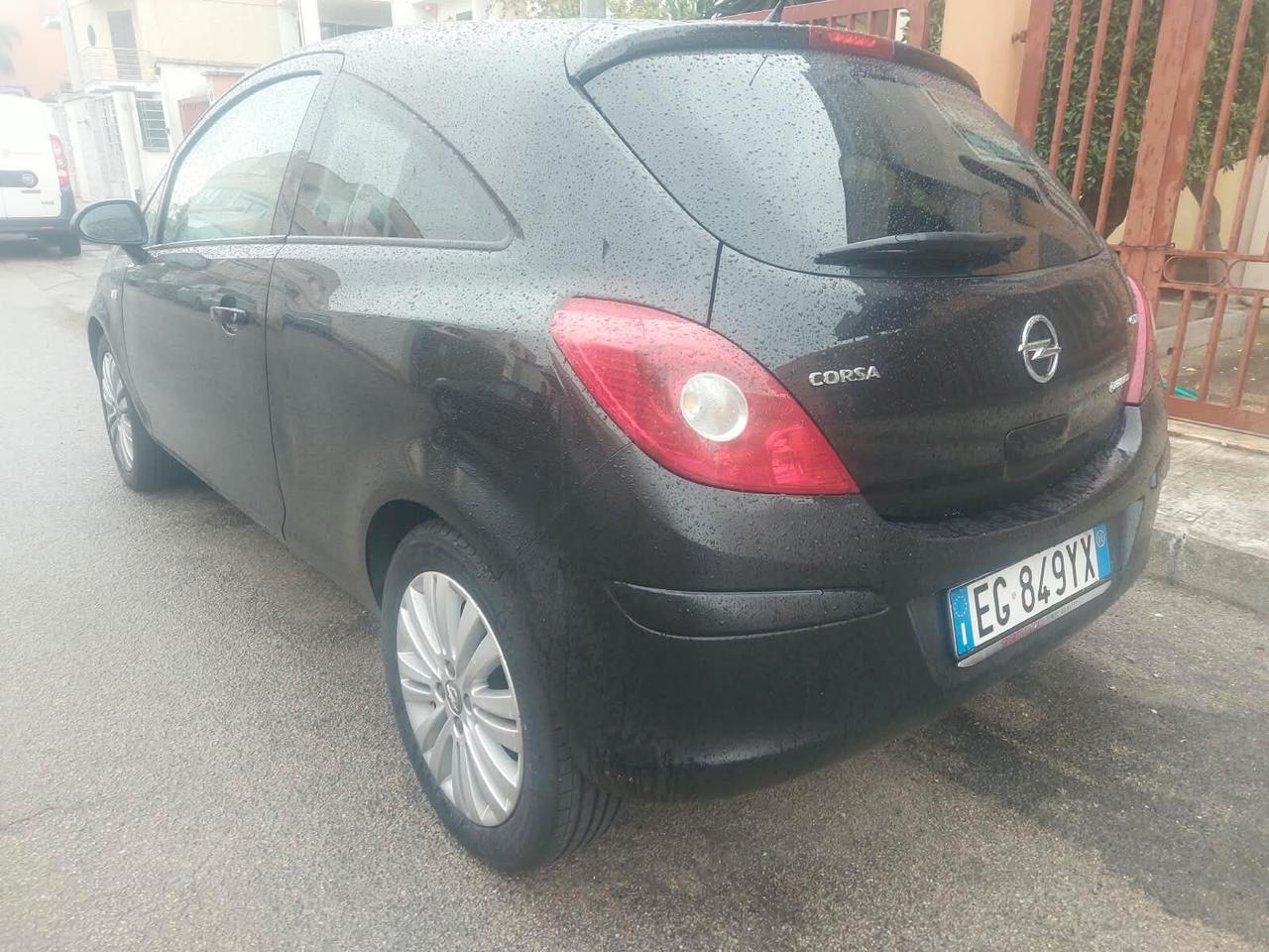 Opel Corsa 1.3 CDTI 75CV 3 porte