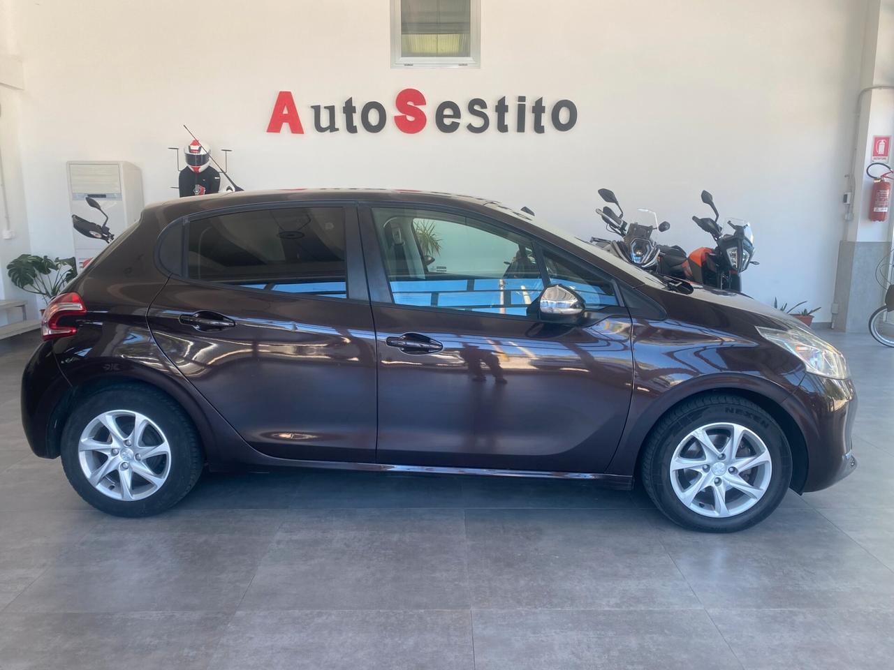 Peugeot 208 1.4 HDi 68 CV 5 porte Active