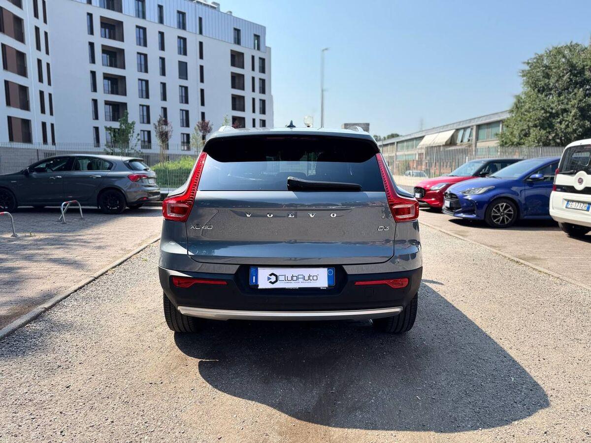 Volvo XC40 2.0 d3 Momentum auto my21
