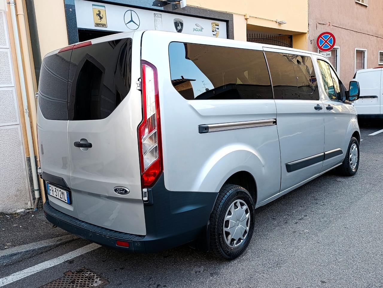 Ford Transit Custom 9 posti 310 2.0 TDCi 130 PL Combi Trend