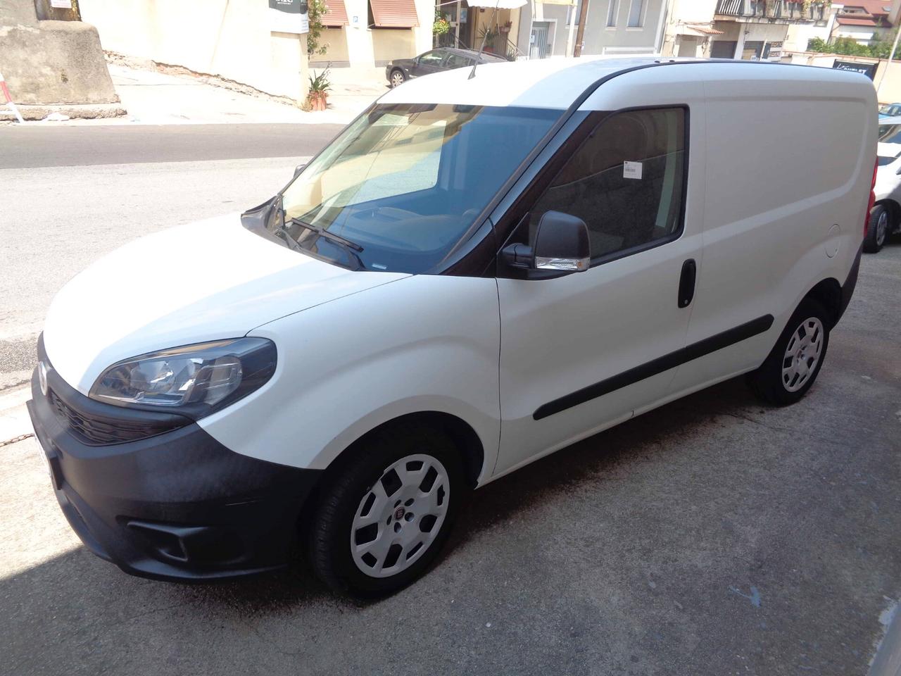 Fiat Doblò 1.6 MJT PC-TN Cargo Lamierato SX 3 Posti (Finanziabile)