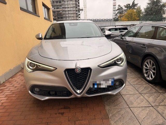 ALFA ROMEO Stelvio 2.2 Turbodiesel 160 CV AT8 RWD Business