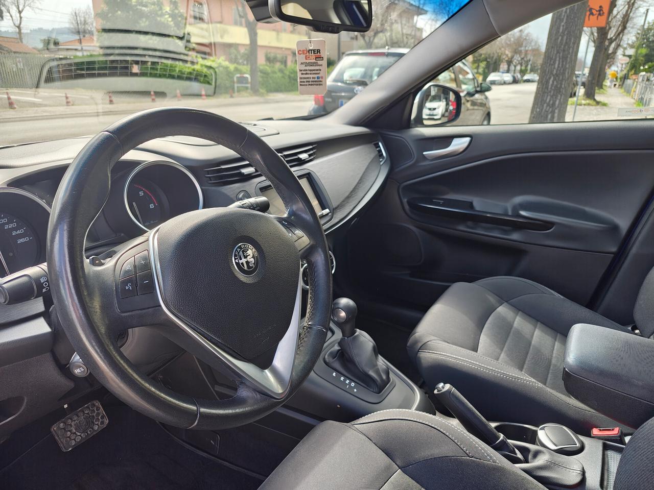 Alfa Romeo Giulietta 1.6 JTDm TCT 120 CV Super