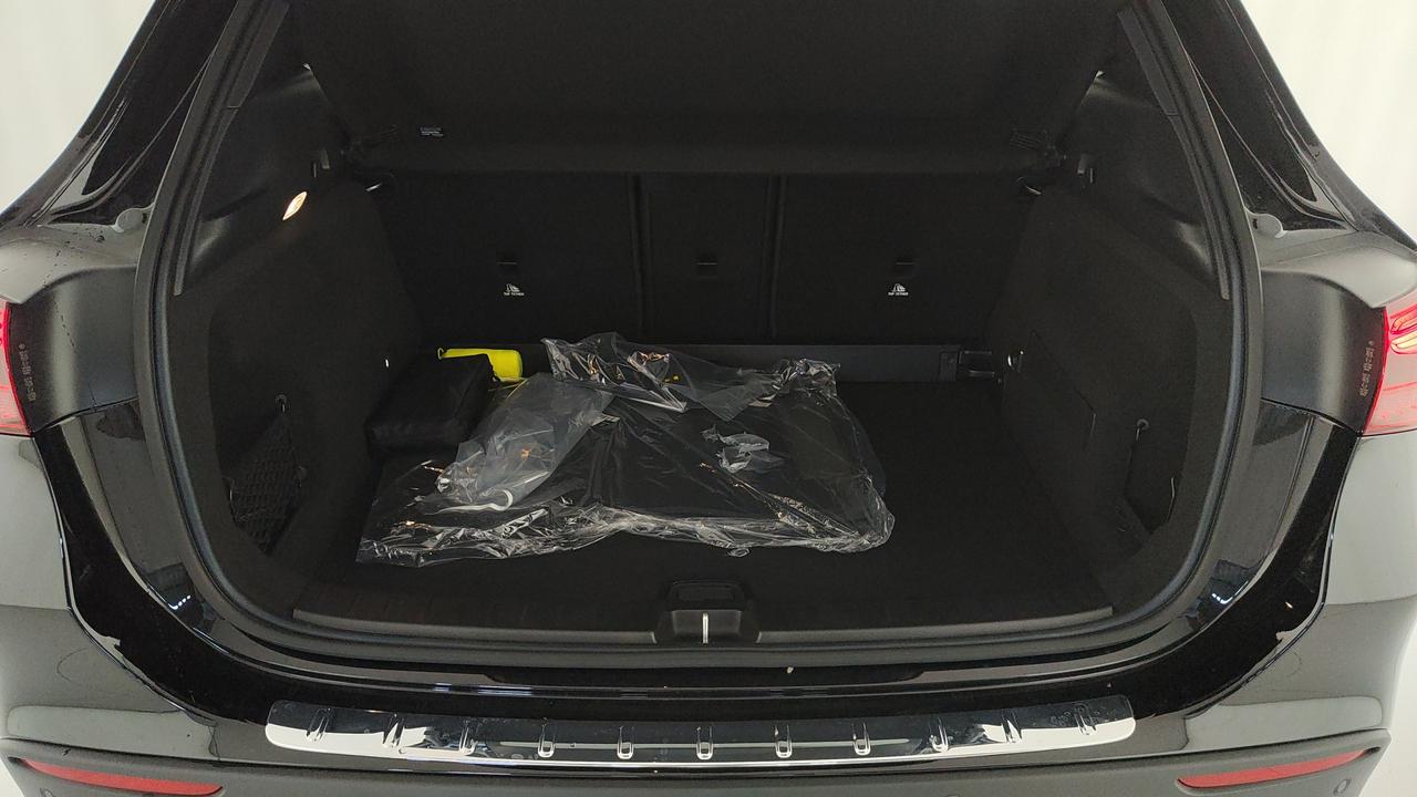 Mercedes-Benz GLA 200 d automatic