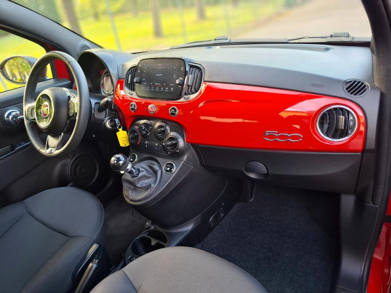 Fiat 500 1.0 Hybrid adatta a neopatentati