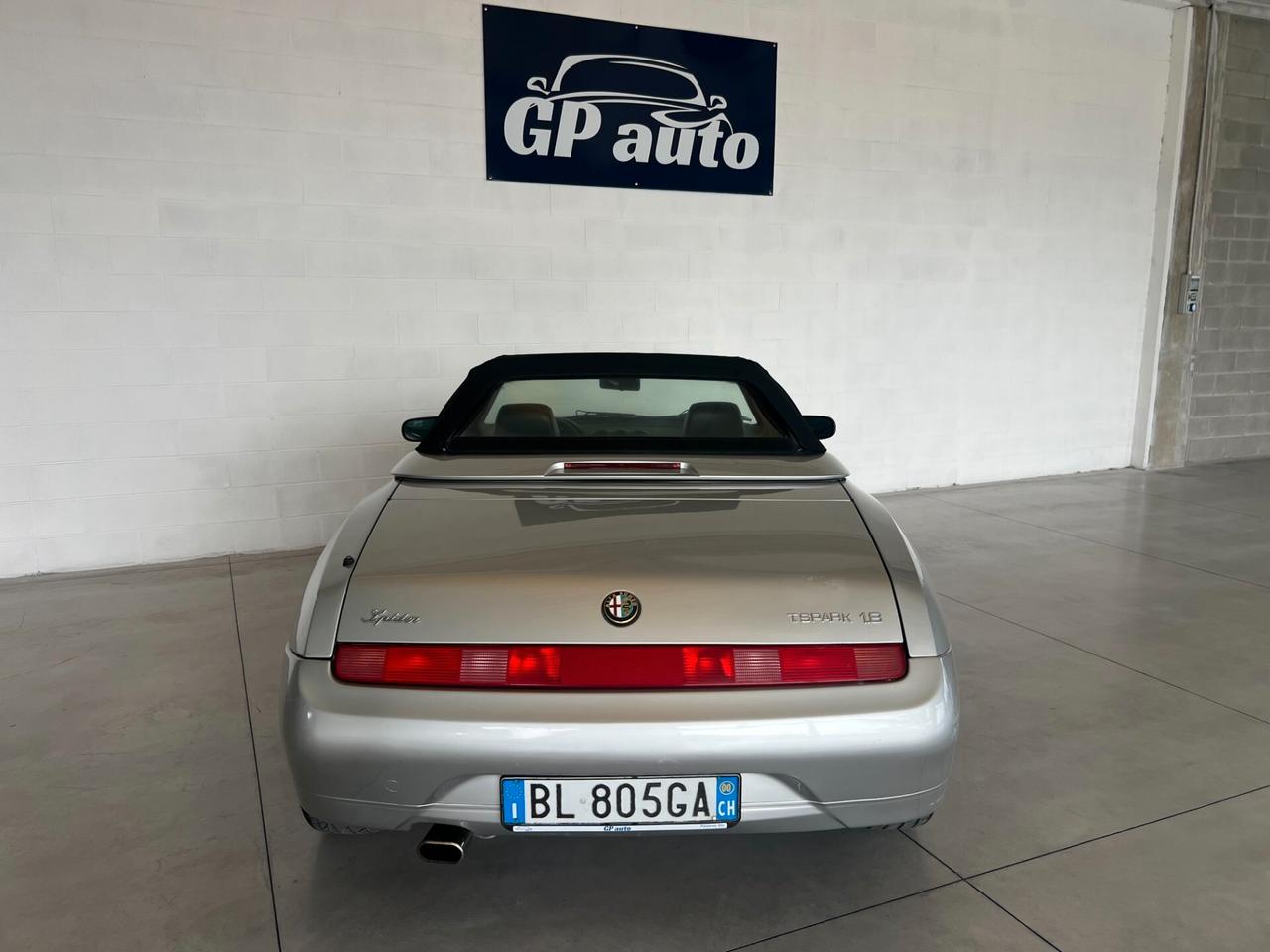 Alfa Romeo GTV Spider 1.8i 16V Twin Spark con certificato di rilevanza storica