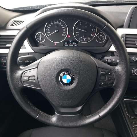 BMW 318 Serie 3 F30 2011 Berlina 318d