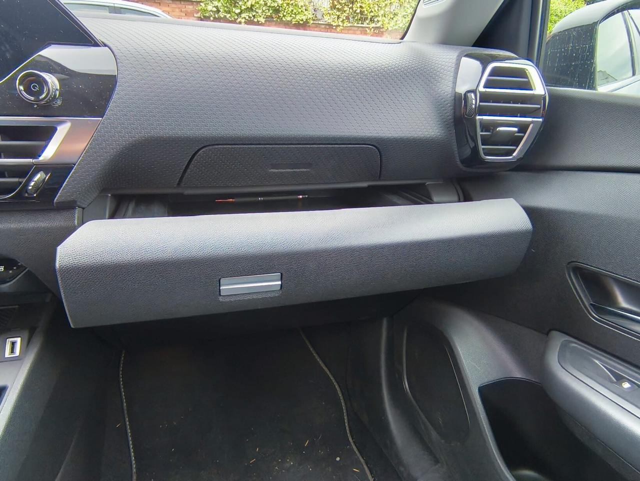 Citroen C4 X BlueHDI 130 S&S EAT8 Shine